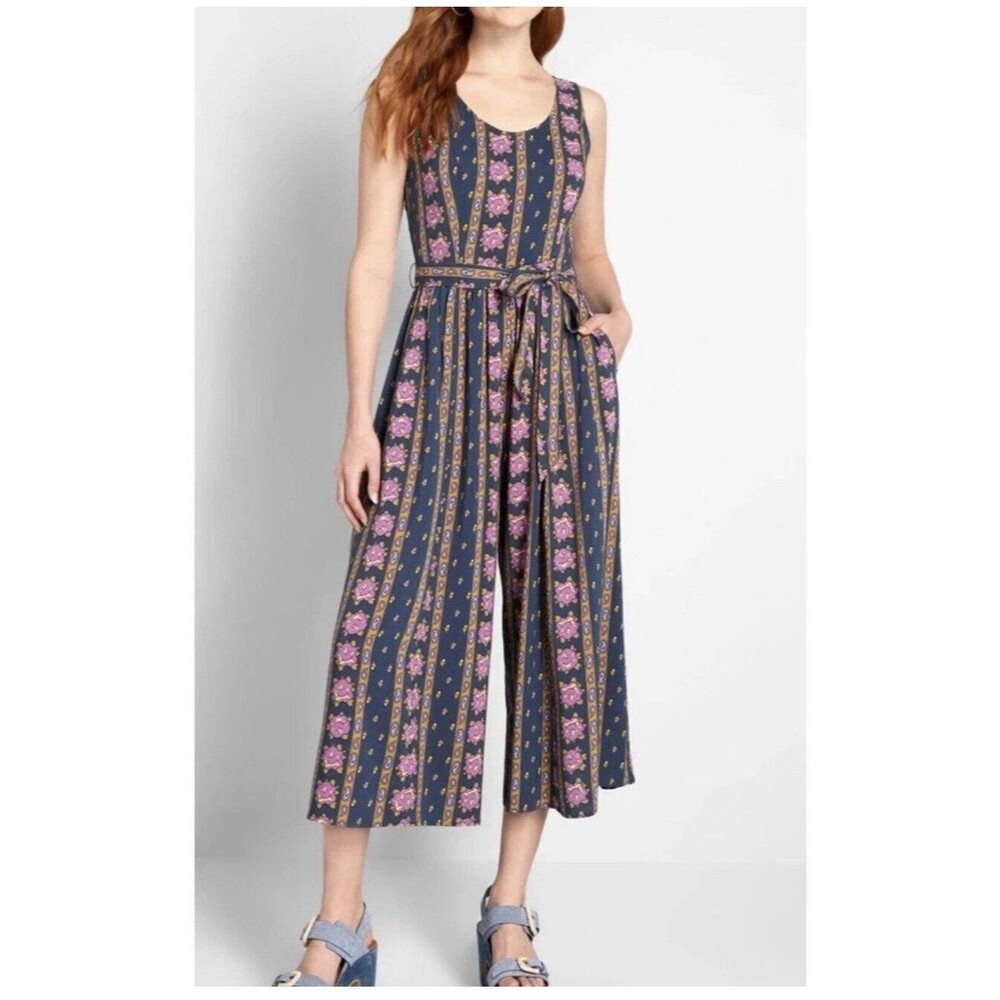 ModCloth Navy Blue Unbridled Enthusiasm Jumpsuit Size 1X Floral Work Flawed Read